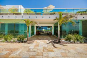 yak beach hotel natal