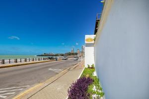 yak beach hotel natal