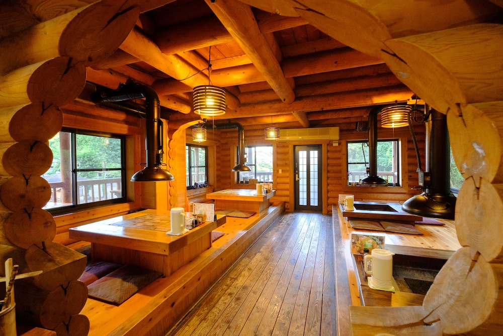 log cabin kinoko no sato
