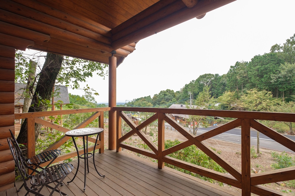 log cabin kinoko no sato