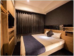 quintessa hotel osaka shinsaibashi comicandbooks