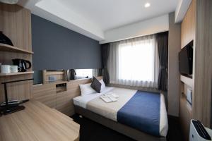 quintessa hotel osaka shinsaibashi comicandbooks