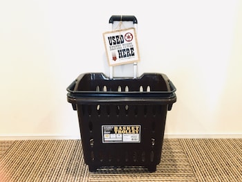 kangaroo hotel side b