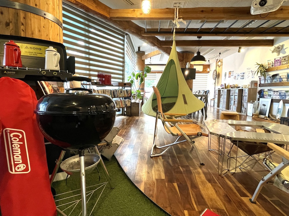 365base outdoor hostel