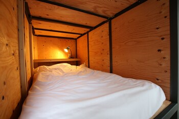 365base outdoor hostel