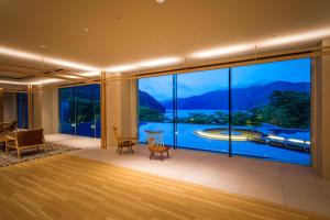 hakone ashinoko hanaori