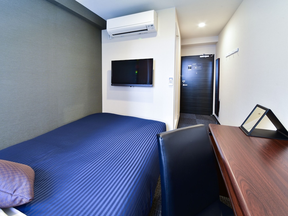 hotel livemax toyosu ekimae