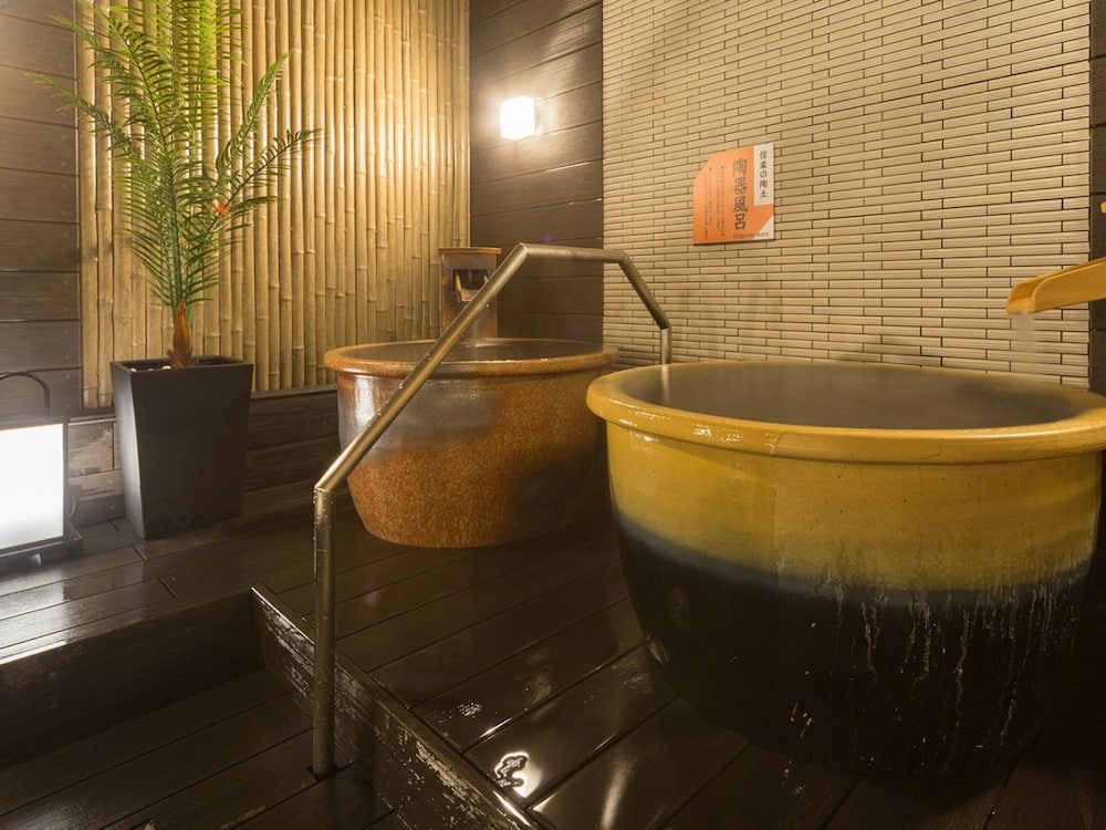 apa hotel and resort nishishinjuku gochome eki tower