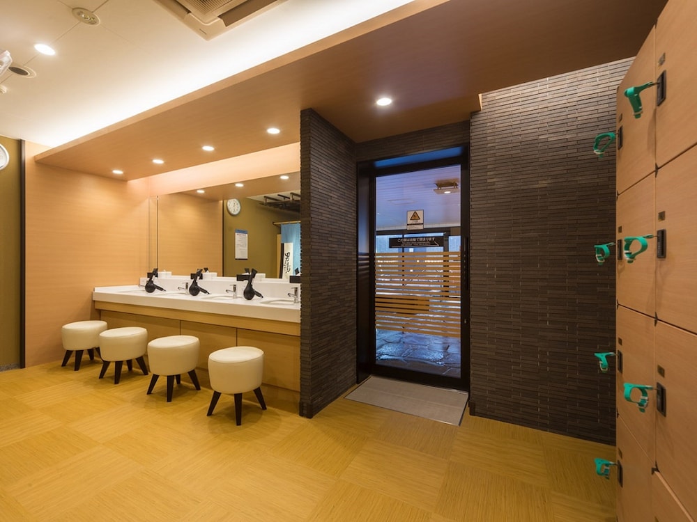 apa hotel and resort nishishinjuku gochome eki tower