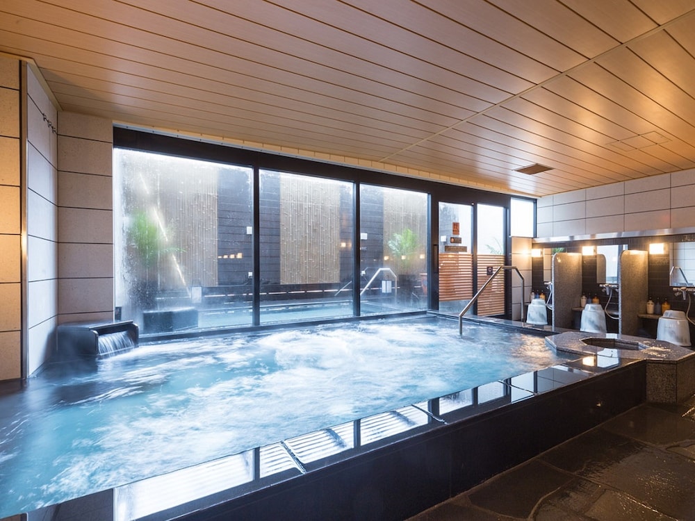 apa hotel and resort nishishinjuku gochome eki tower