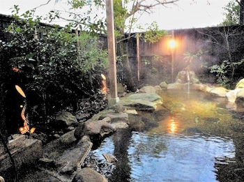 kurasako onsen sakura