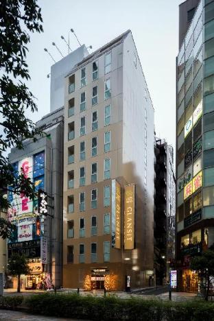 glansit akihabara comfort capsule hotel