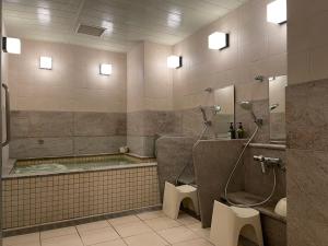 glansit akihabara comfort capsule hotel