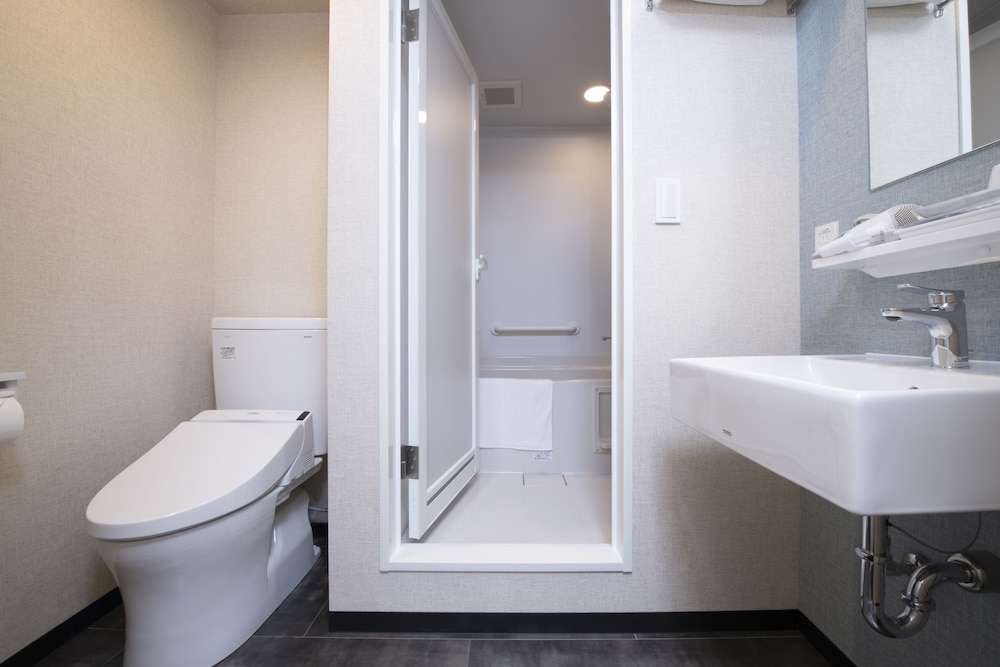 henn na hotel tokyo asakusabashi