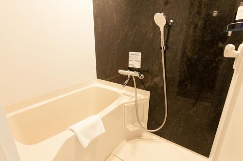 henn na hotel tokyo haneda