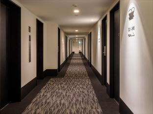 henn na hotel tokyo haneda