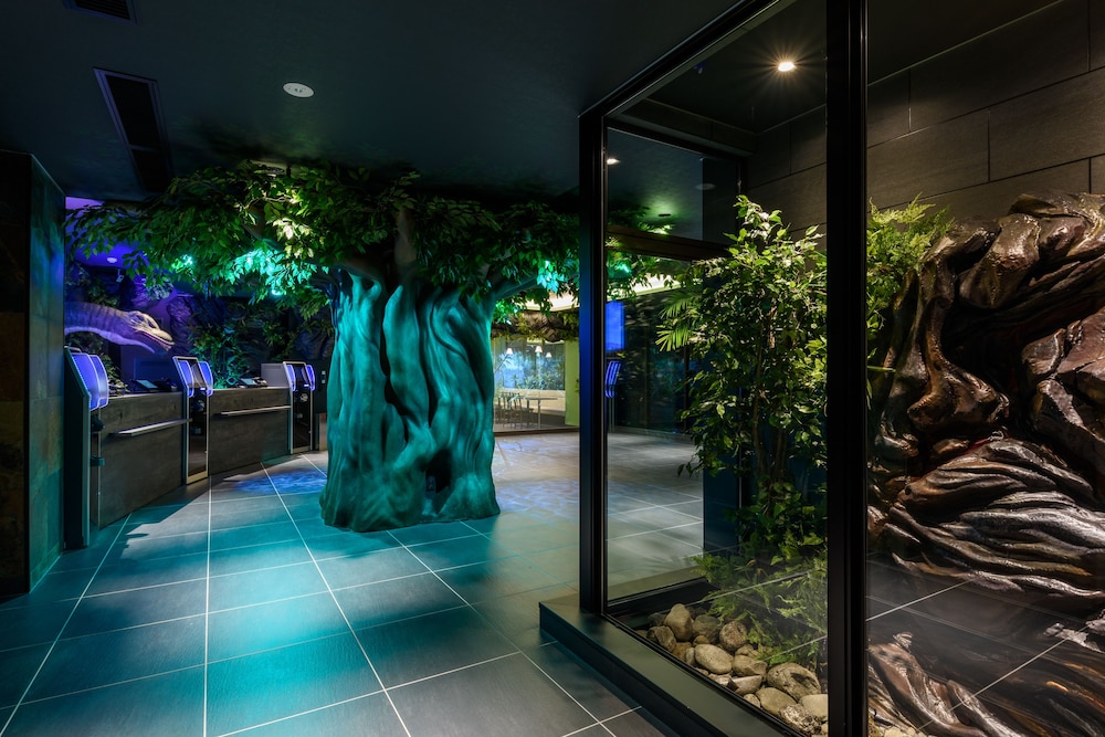 henn na hotel tokyo haneda