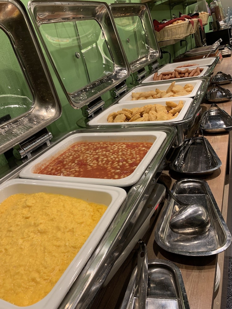 henn na hotel tokyo haneda