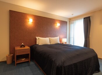 condominium t room