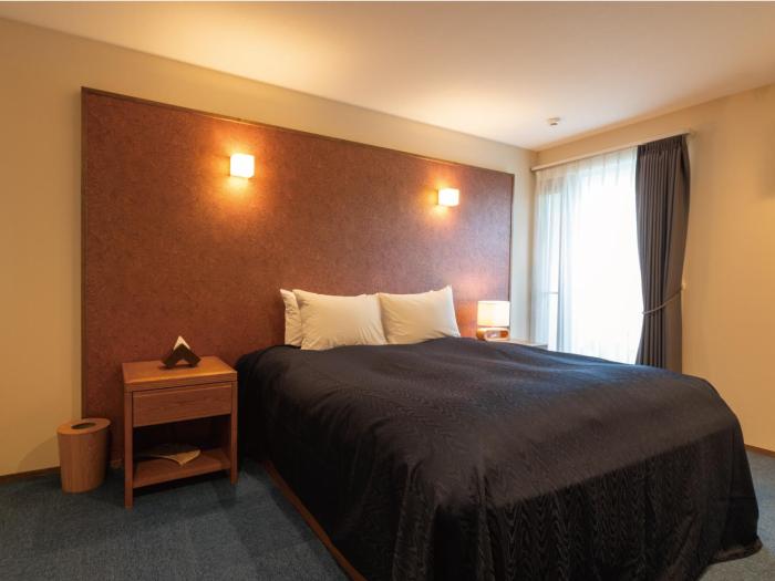 condominium t room