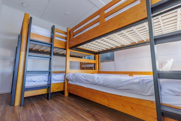 hostel chapter two tokyo