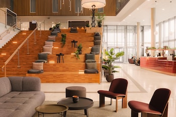 Scandic Stavanger Airport,Flyplassvegen 226,4 star