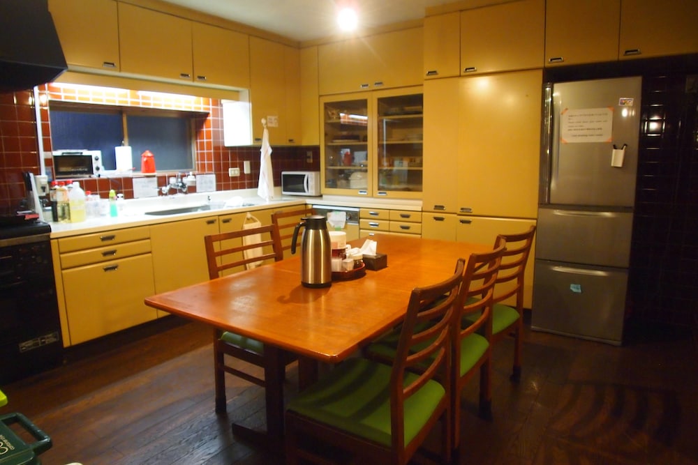 yuzan guesthouse hostel