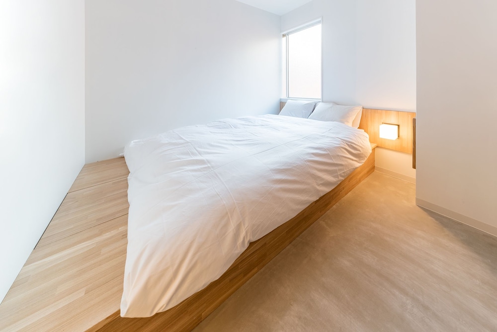 andand hostel akihabara