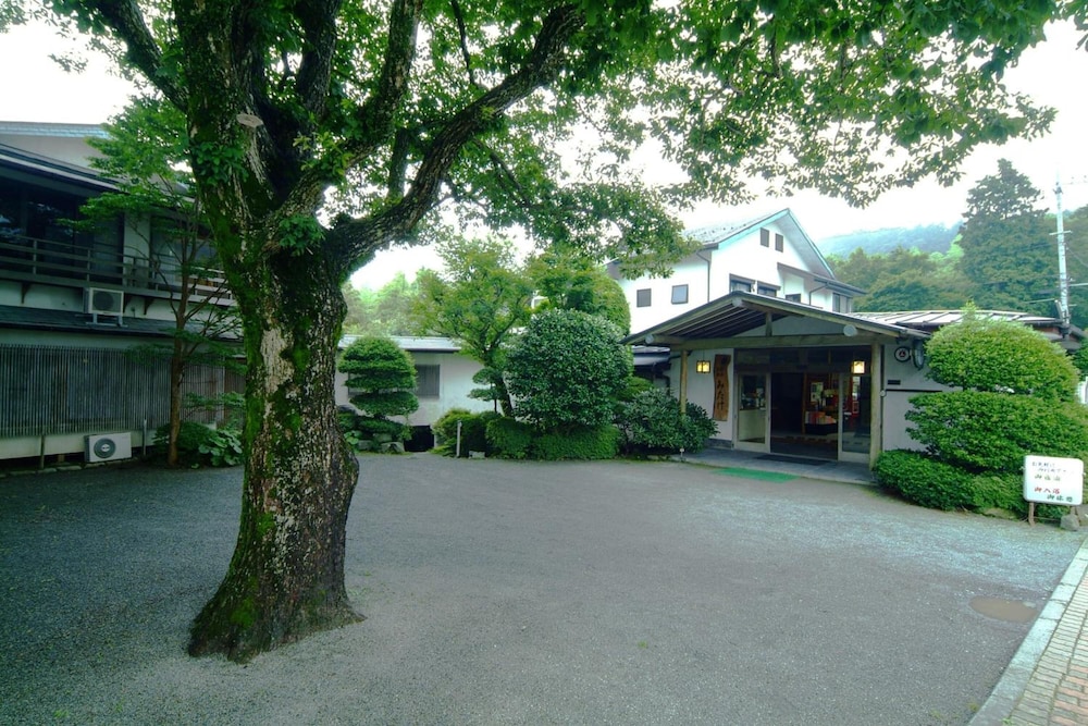 onsen ryokan mitake