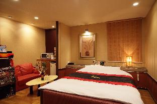 restay dee adults only