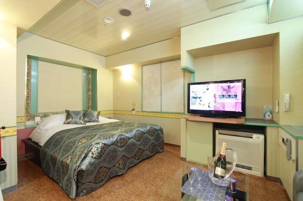 restay mito adults only