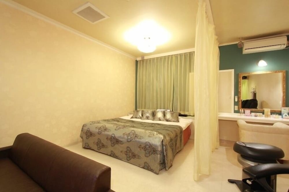 restay mito adults only