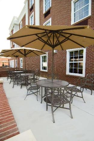 hampton inn easton