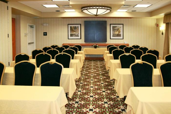 hampton inn easton