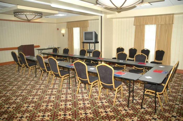 hampton inn easton