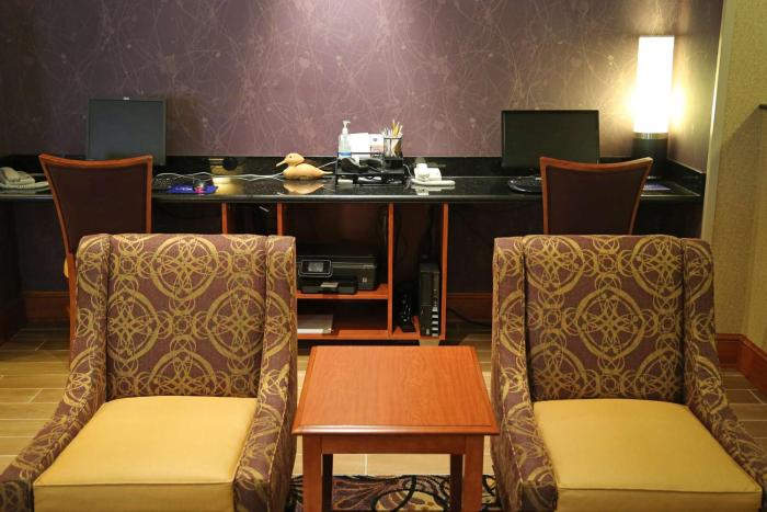 hampton inn easton