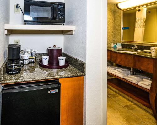 hampton inn easton