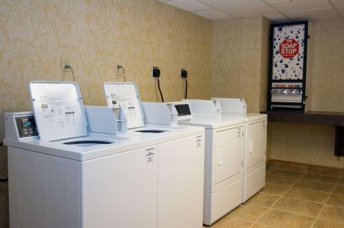 hampton inn easton
