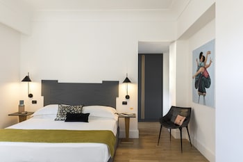 hotel plaza opera