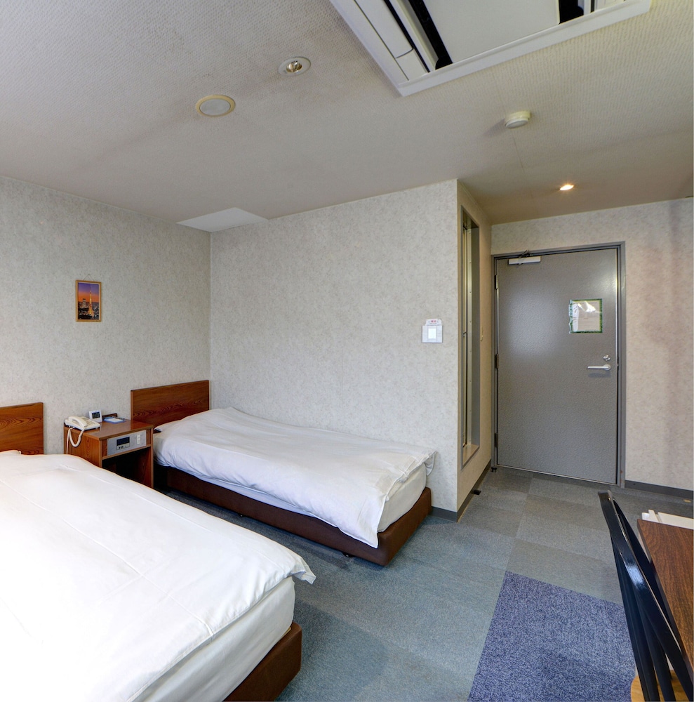 tsuru
