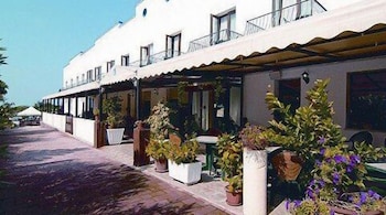 Hotel Stella Del Sud,Calasetta>>Cagliari,3 star