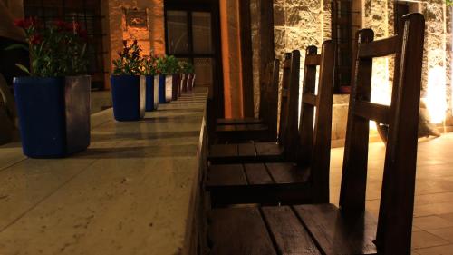 elif stone house
