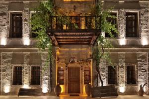 elif stone house