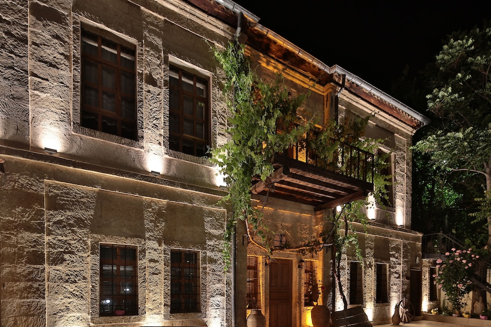 elif stone house