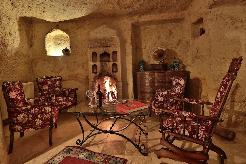 elif stone house