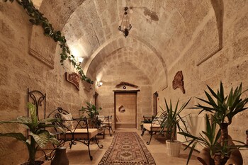 elif stone house