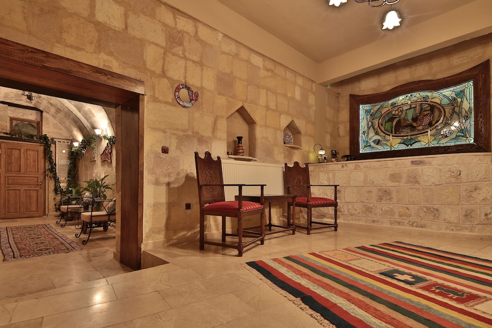 elif stone house