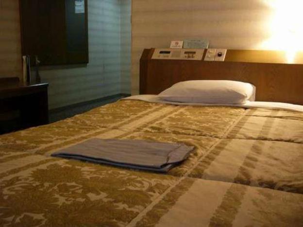royal city hotel