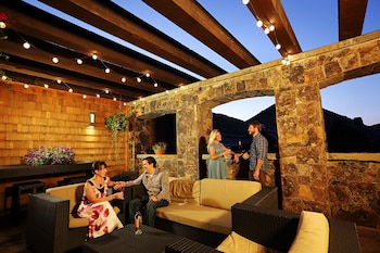 white buffalo club
