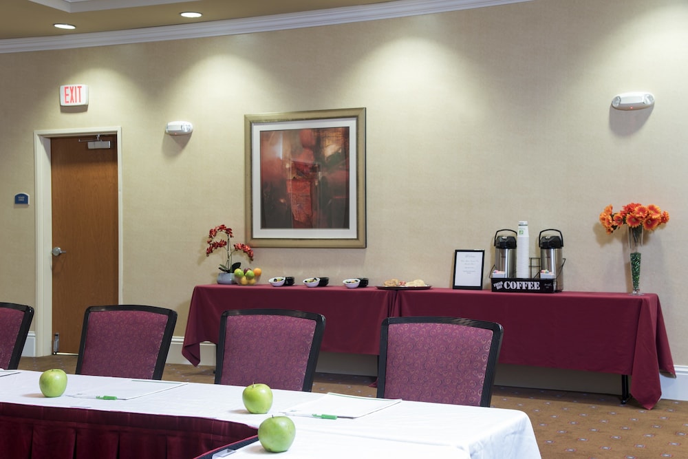 holiday inn aurora north naperville by ihg